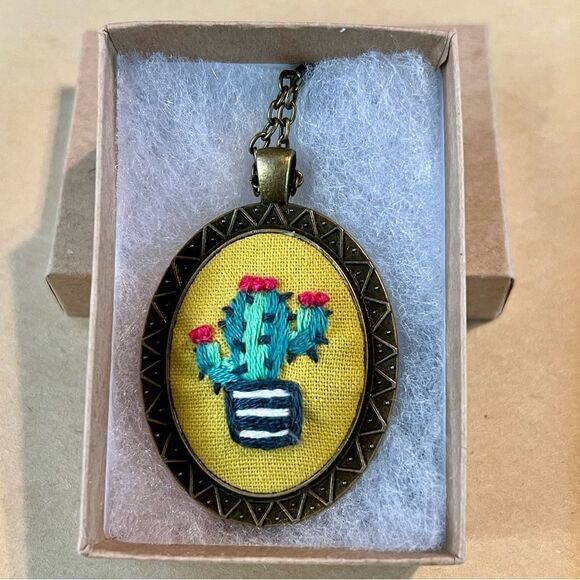 Embroidered Cactus Pendant with Light Green Background - handmade - Picture 1 of 3